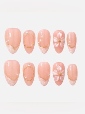NWT The Only Nails Handmade Reusable Nail Kit in Blush Reverie